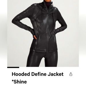 Hooded Define Jacket Shine - Lululemon -Size 4 - Black